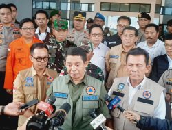 Gubernur Kepri Ansar Ahmad Bersama Kepala BNPB RI Sampai di Ranai, Natuna