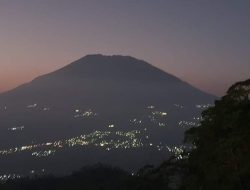 Panorama Puncak Telomoyo Nan Asri Menggugah Selera Wisatawan