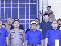 Bupati labuhanbatu Secara Resmi Buka Pertandingan U-22 di Lapangan Binaraga