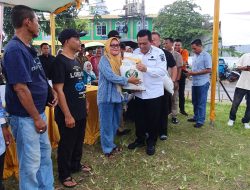 Gubernur Ansar Serahkan Bantuan Pangan Cadangan Beras Pemerintah Untuk Kota Batam
