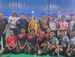 Hj.Dewi Anshar Resmikan Gedung Badminton HBC Arena