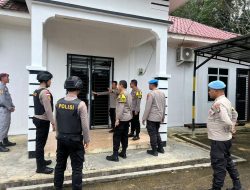Wakapolres Bintan Cek Langsung Personil Pengamanan di Kantor KPU Bintan