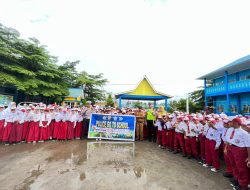 Jadi Inspetur Upacara di Sekolah, Satlantas Polres Bintan Ajak Pelajar Usia Dini Jadi Pelopor Keselamatan Berlalu lintas