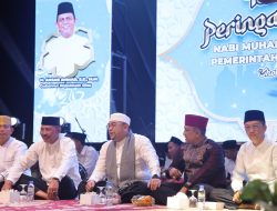 Ustadz Pantun’ Ramaikan Peringatan Isra’ Mi”raj di Tanjungpinang, Masyarakat Antusias 