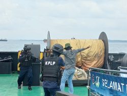 KPLP Tanjung Uban Gelar Upacara Puncak Peringatan HUT KPLP di Dermaga Uban