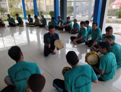 Narapidana Lapas Narkotika Ikuti Pelatihan Seni Hadroh 