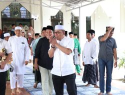 HARI RAYA IDUL ADHA 1445 H, POLDA KEPRI DAN JAJARAN SEMBELIH 65 EKOR SAPI DAN 36 EKOR KAMBING