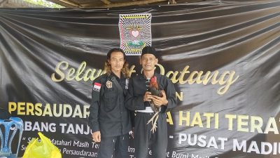 Meski Alami Gejala Setruk Ringan, Muslim Alias Bejo Tetap Semangat Ikuti Tes Ayam PSHT