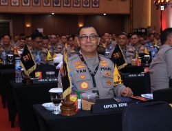 KAPOLDA KEPRI HADIRI APEL KASATWIL YANG DIPIMPIN LANGSUNG OLEH PRESIDEN RI DAN KAPOLRI