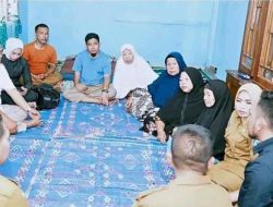 Bupati Maya Hasmita, Kunjungi Keluarga Korban Hanyut di Anak Sungai