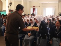 Para Siswa di Tanjungpinang Diberikan Materi Tentang Bahaya Narkoba dan Bullying