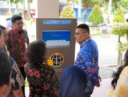 Kunjungi Kantah Kabupaten Kulon Progo, Wamen Ossy Sosialisasikan Langsung Keunggulan Sertipikat Elektronik ke Masyarakat