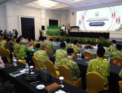 Teken MoU dengan DMI, Menteri Nusron Berkomitmen Tuntaskan Sertipikasi Tanah Wakaf dalam Lima Tahun