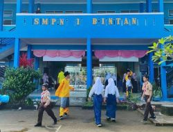 Praktik Pungli Berkedok Perpisahan di SMPN 1 Bintan Timur