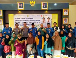 Pemko Tanjungpinang Salurkan 148 Ton Beras untuk 7.400 Warga