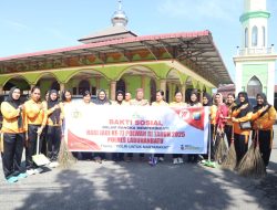 Polres Labuhanbatu Gelar Bakti Sosial di Rumah Ibadah, Peringati Maulid Nabi dan Hari Jadi Polwan ke-77