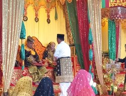 Ahmad Muzani Terima Gelar Adat Datok Seri Diwangsa Wira Perdana dari LAM Kepri