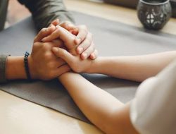 Seorang Kepala Daerah di Kabarkan Dekat Dengan Seorang Selebgram