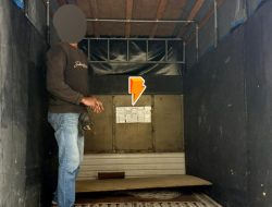 Bea Cukai Batam Sita Ratusan HP Tanpa Dokumen di Jalur Penyeberangan