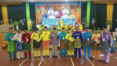 Gebyar Hardiknas 2026 Disdikbud Kota Singkawang Sukses Menyelenggarakan  Belarak Pengantin dan Saprahan