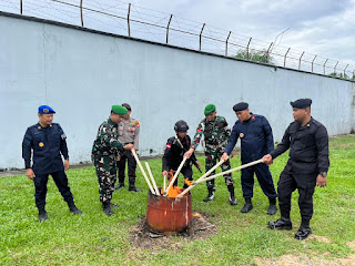 Pemusnahan hasil razia