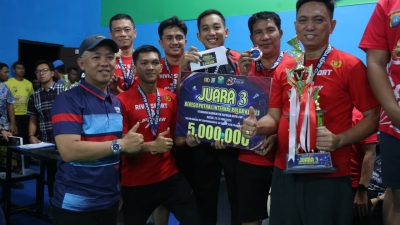Polda Kepri Tutup Turnamen Bulu Tangkis Hari Bhayangkara ke-80, Bidpropam Raih Juara Beregu